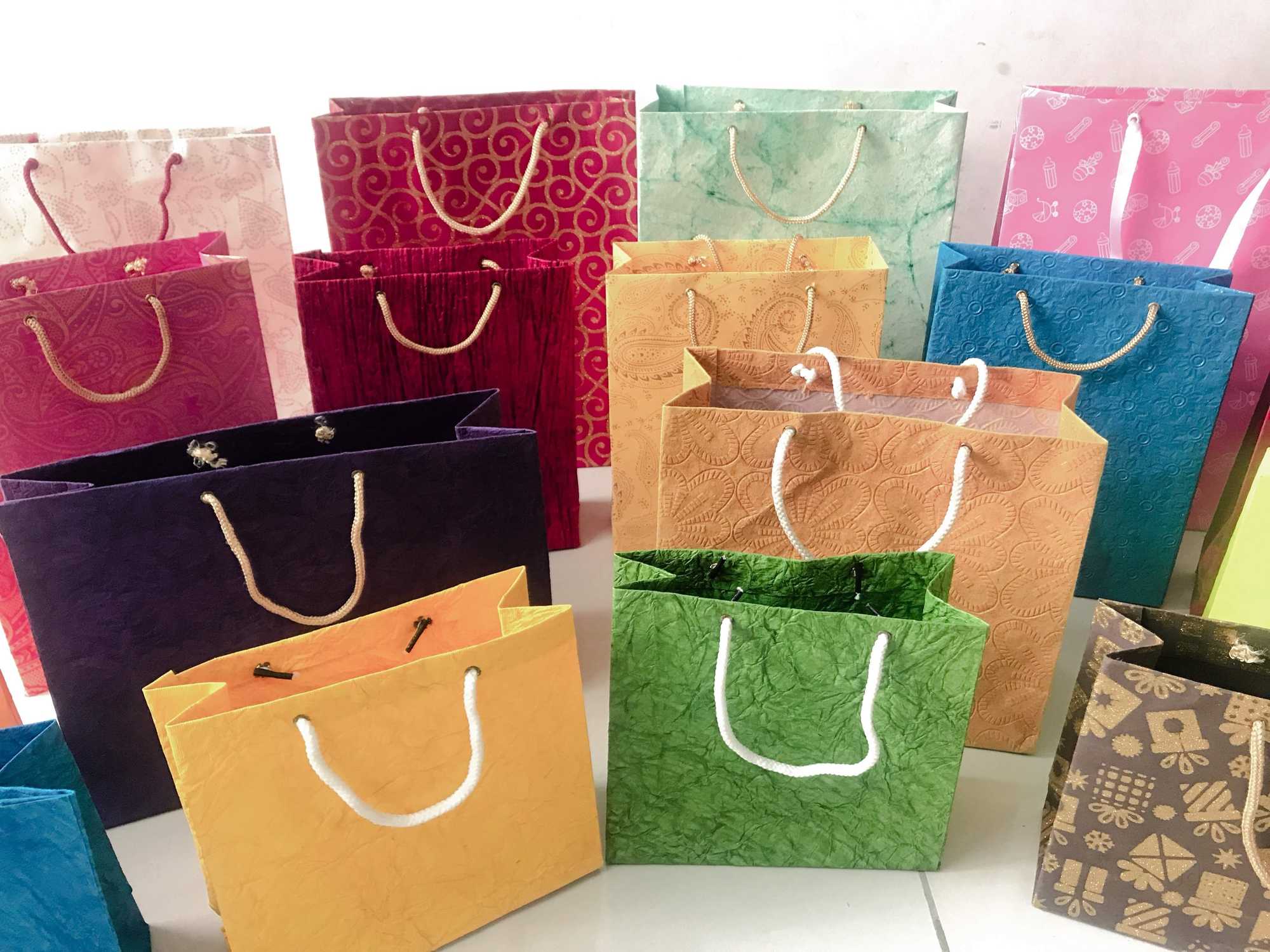 Paper Bag   3